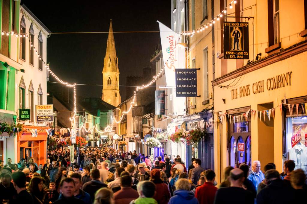6 of the best pubs in Ennis, Co Clare – trad music, cocktails and&nbsp;sports