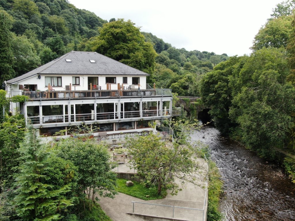 The Meetings, a beautiful pub in Co Wicklow