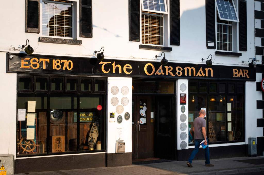 Carrick-on-Shannon pubs: 5 of the best bars from beer gardens to live music&nbsp;spots