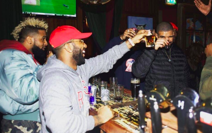 Drake in The Temple Bar pub