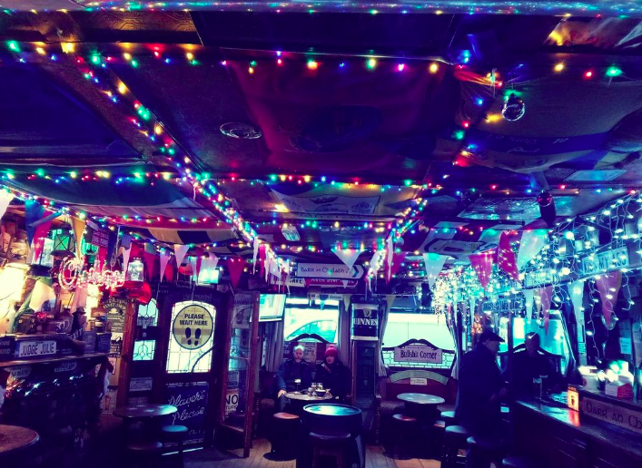7 of the best cosy Galway pubs for a pint in winter and Christmas&nbsp;2023