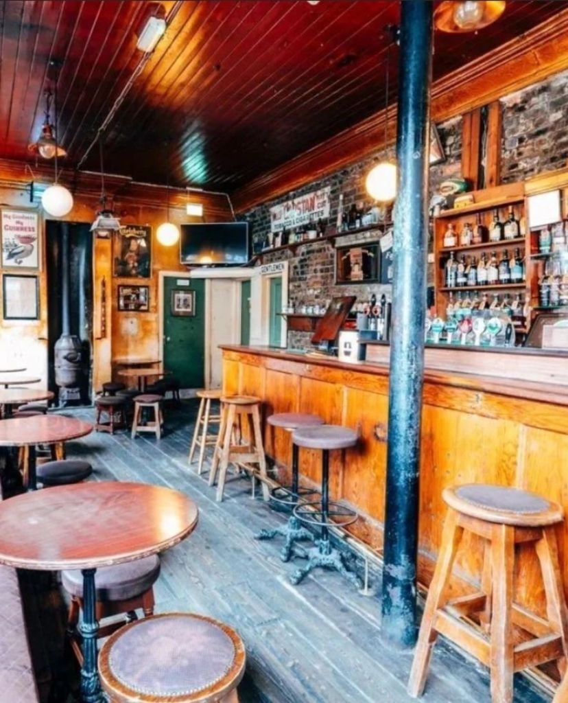 Fallon's pub, Dublin